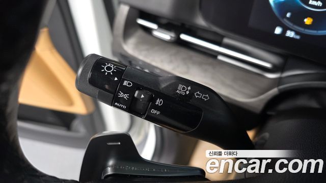 Kia Canival 2023 — photo 26