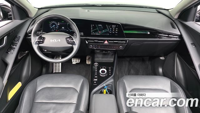 Kia Niro 2023 — photo 10