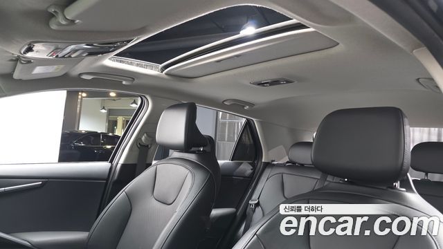 Kia Niro 2023 — photo 25