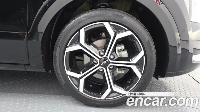 Kia Niro 2023 — photo 7