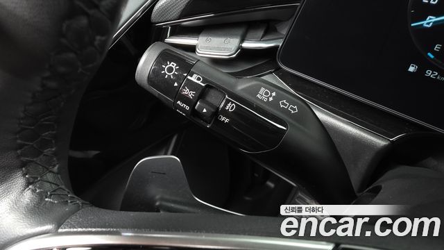 Kia Niro 2023 — photo 28