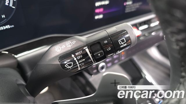 Kia Niro 2023 — photo 29