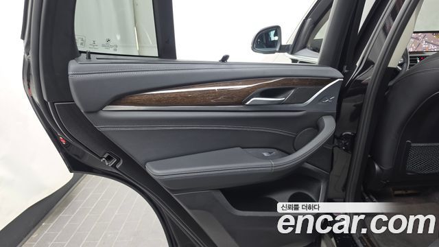 BMW X3 2022 — photo 15
