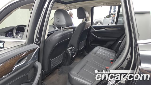 BMW X3 2022 — photo 16
