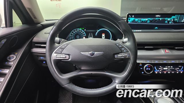 Genesis G80 2022 — photo 18