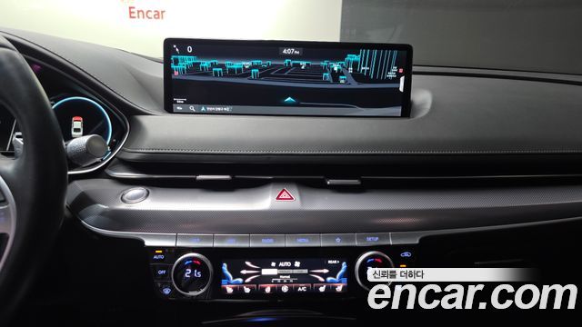 Genesis G80 2022 — photo 29