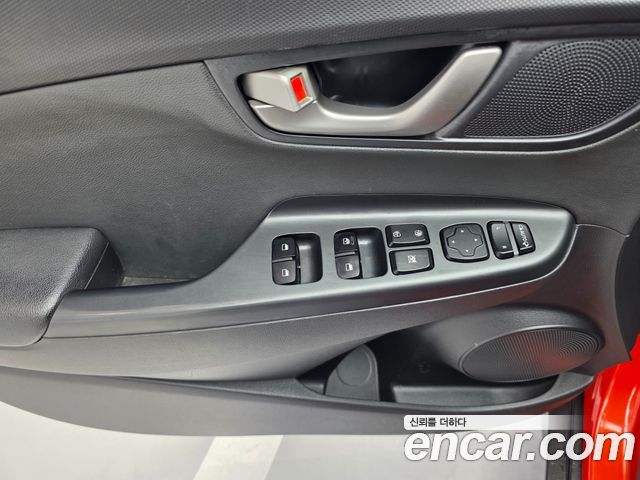 Hyundai Kona 2018 — photo 12
