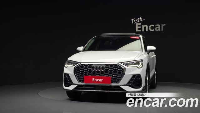 Audi Q3 2023 — photo 3