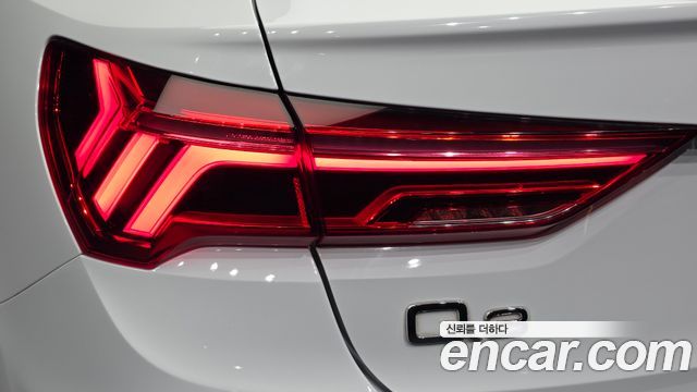 Audi Q3 2023 — photo 9