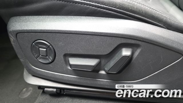 Audi Q3 2023 — photo 31