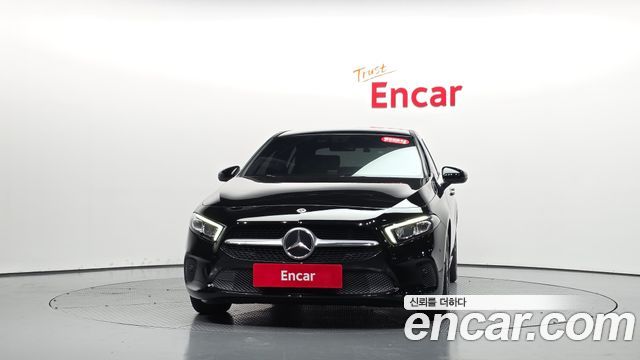 Mercedes-Benz A-Class 2021 — photo 3