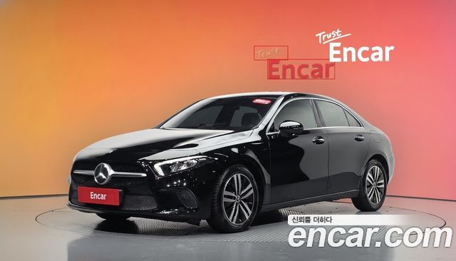 Mercedes-Benz A-Class 2021 — photo 1