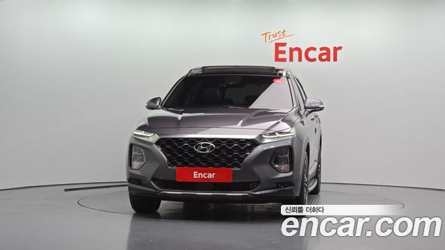 Hyundai Santafe 2019 — photo 3