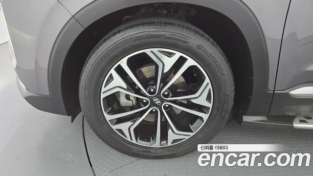Hyundai Santafe 2019 — photo 5