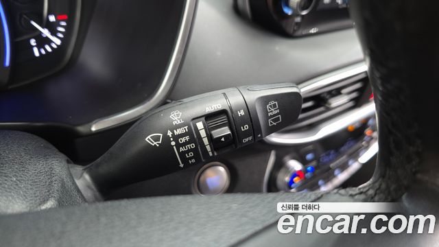 Hyundai Santafe 2019 — photo 26