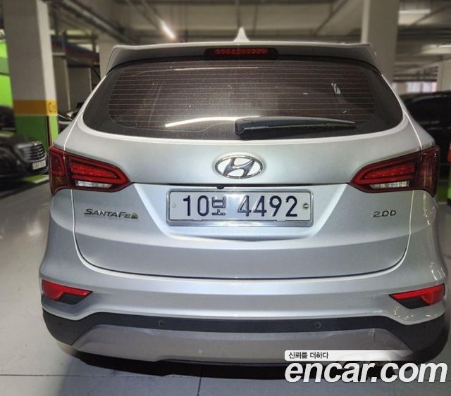 Hyundai Santafe 2018 — photo 2