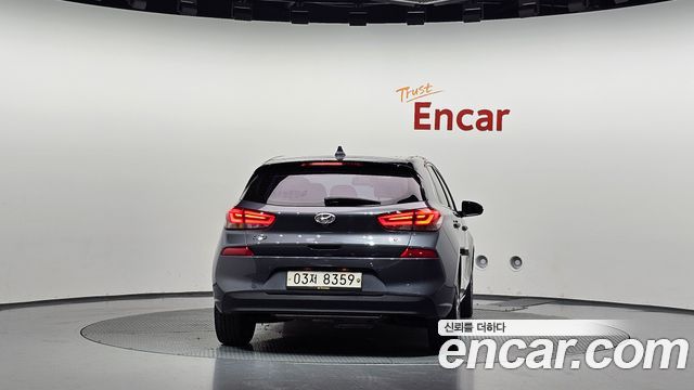 Hyundai i30 2017 — photo 4