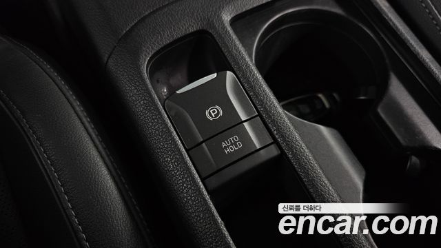 Hyundai i30 2017 — photo 35