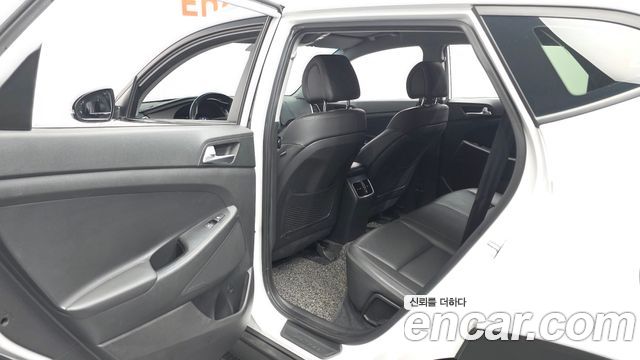 Hyundai Tucson 2018 — photo 16