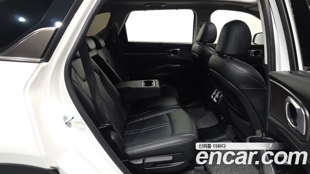 Kia Sorento 2022 — photo 17