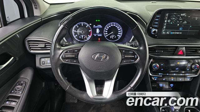 Hyundai Santafe 2019 — photo 12