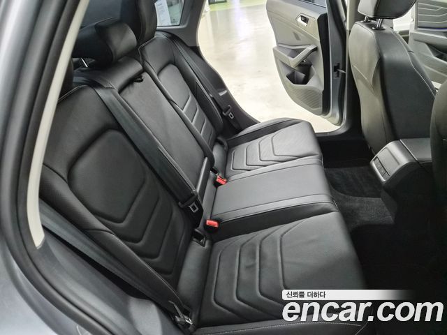 Volkswagen Jetta 2024 — photo 10