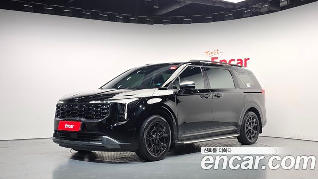 Kia Canival 2024 — photo 1