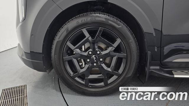 Kia Canival 2024 — photo 5