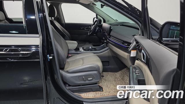 Kia Canival 2024 — photo 17