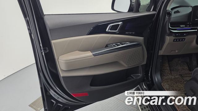 Kia Canival 2024 — photo 14
