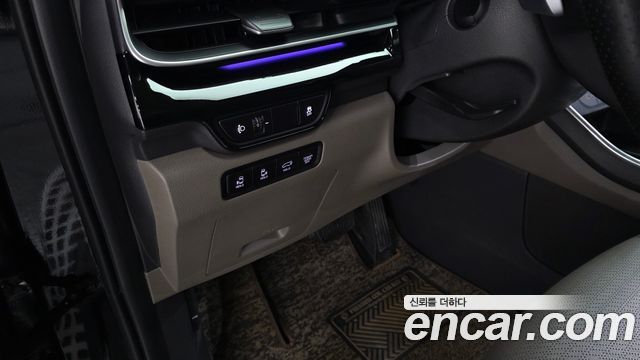 Kia Canival 2024 — photo 28
