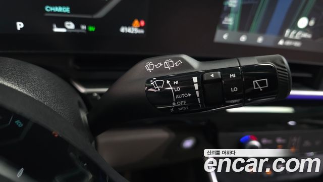 Kia Canival 2024 — photo 32