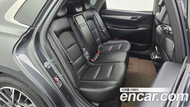 Hyundai Grandeur 2022 — photo 17