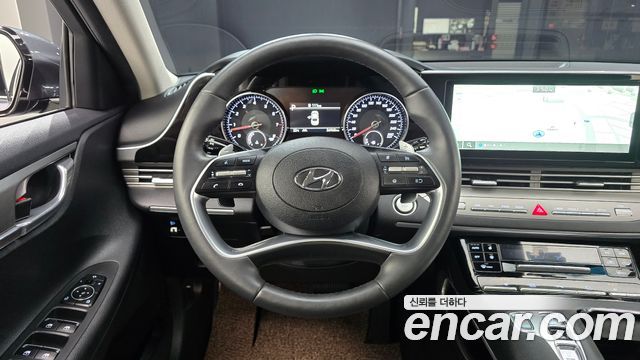 Hyundai Grandeur 2022 — photo 19
