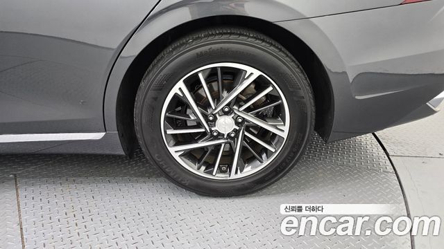 Hyundai Grandeur 2022 — photo 7