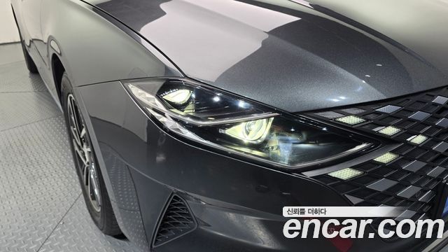 Hyundai Grandeur 2022 — photo 8