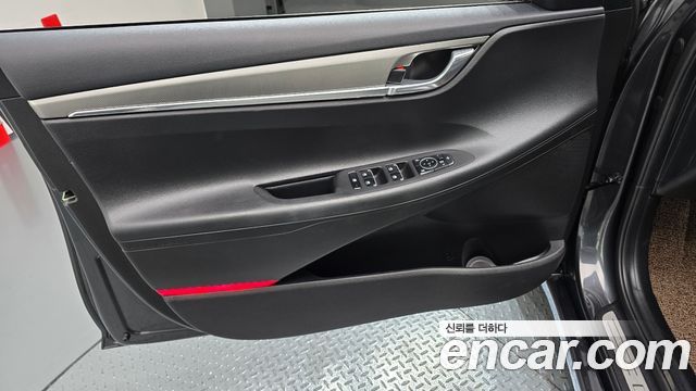 Hyundai Grandeur 2022 — photo 14