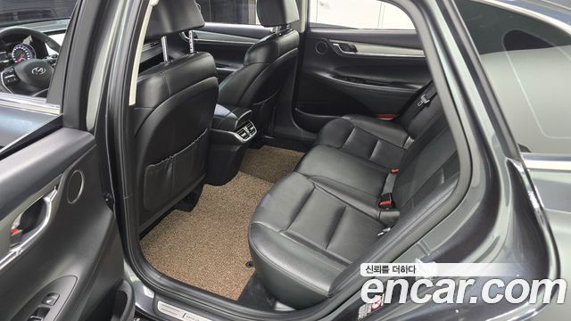 Hyundai Grandeur 2022 — photo 16