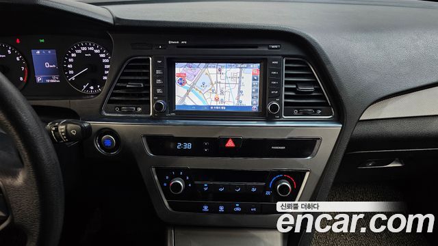 Hyundai Sonata 2015 — photo 14