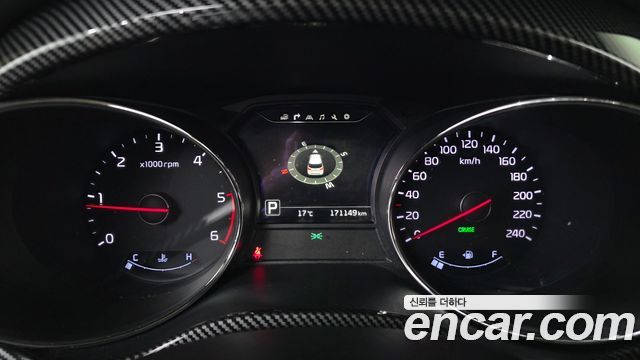 Kia Canival 2016 — photo 11