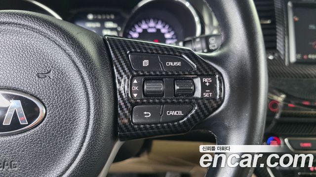 Kia Canival 2016 — photo 20