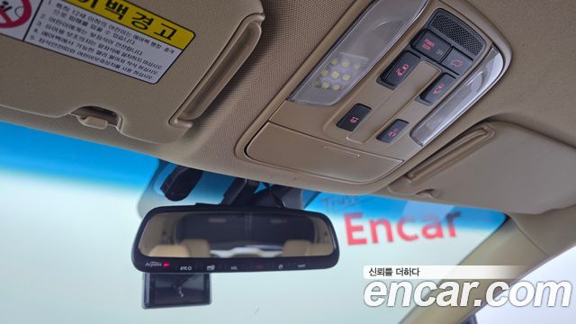 Kia Canival 2016 — photo 24