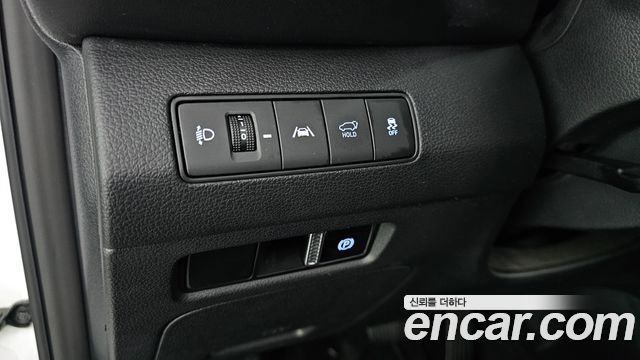 Hyundai Santafe 2023 — photo 25