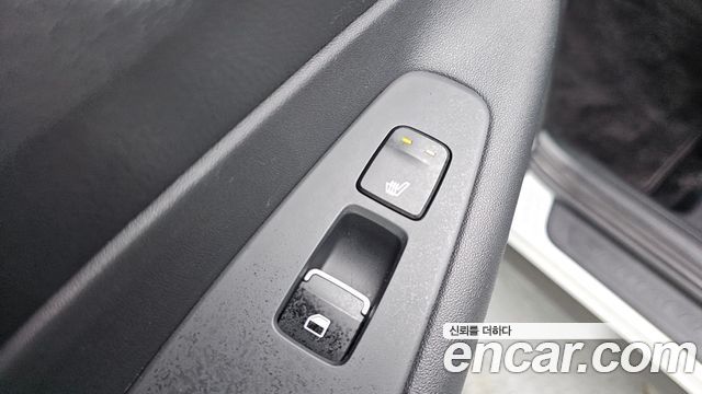 Hyundai Santafe 2023 — photo 31