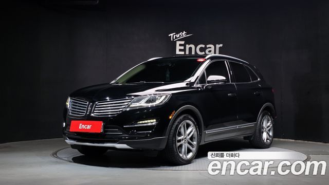 Lincoln MKC 2017 — photo 1
