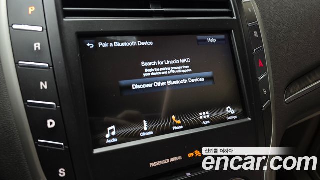 Lincoln MKC 2017 — photo 16