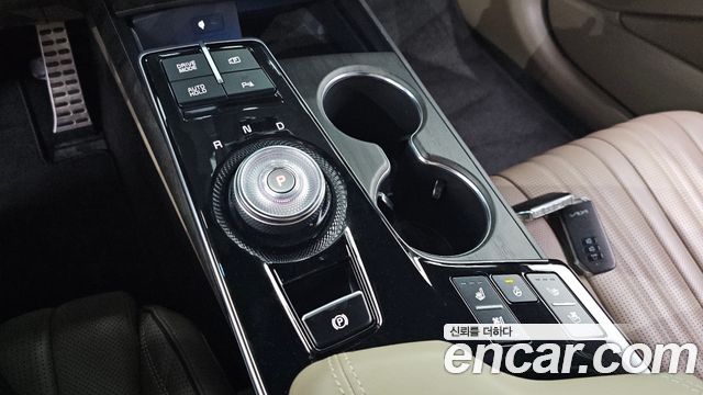 Kia K8 2022 — photo 12