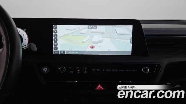Kia K8 2022 — photo 20