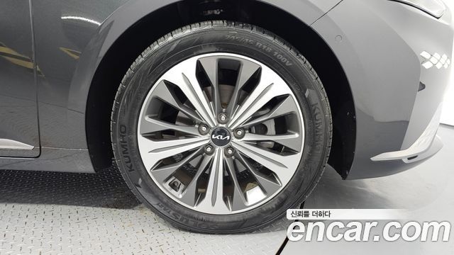 Kia K8 2022 — photo 7