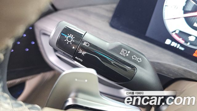 Kia K8 2022 — photo 28